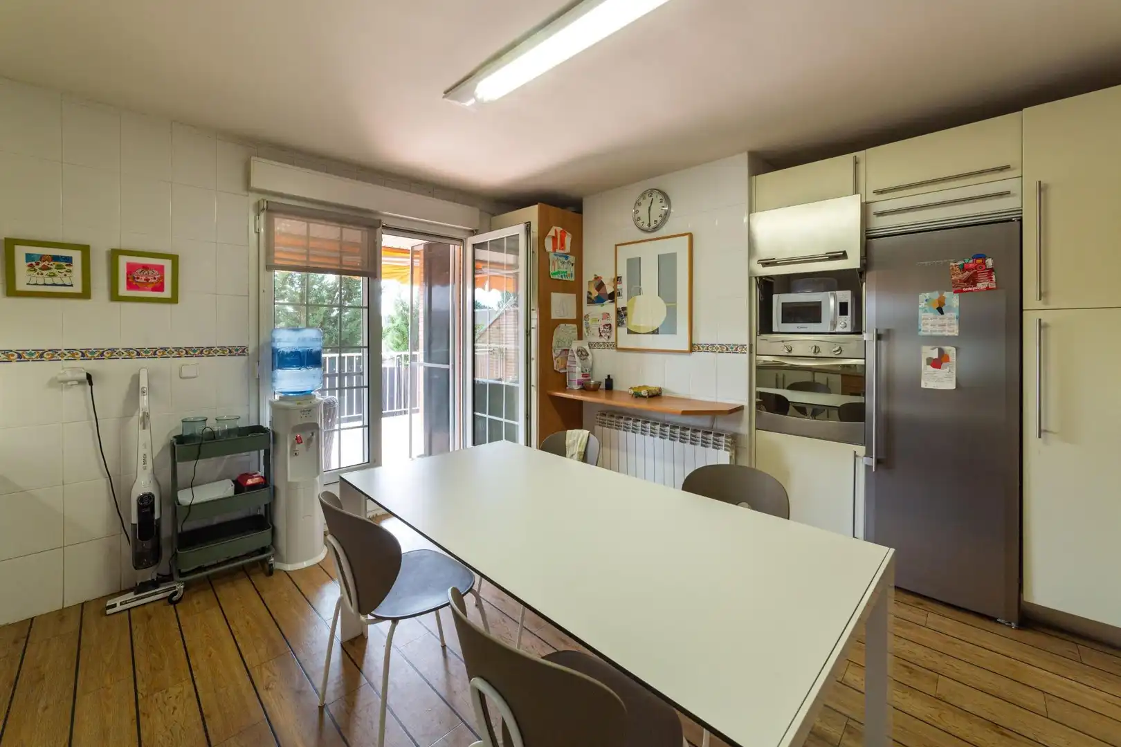 Cocina de Casa adosada en venta en Simancas con Calefacción, Jardín privado y Alarma
