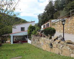 Jardí de Casa o xalet en venda en Sant Aniol de Finestres amb Jardí privat