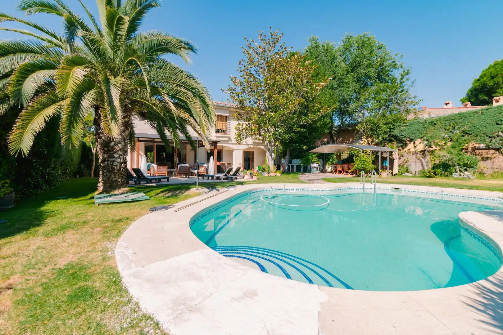 Swimming pool of Houses for sale in Boadilla del Monte  with Heating, Private garden and Terrace
