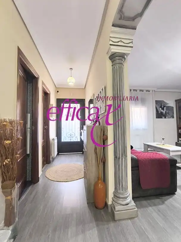 Houses for sale in Gerindote  with Air Conditioner, Heating and Storage room