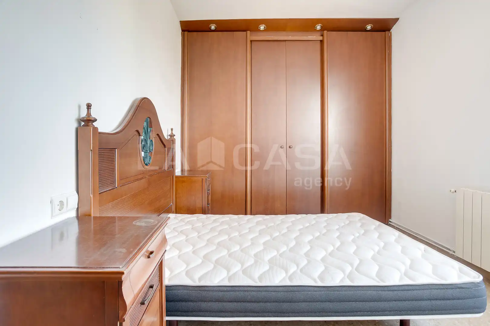 Habitación de Piso en venta en Barcelona con Calefacción y Balcón