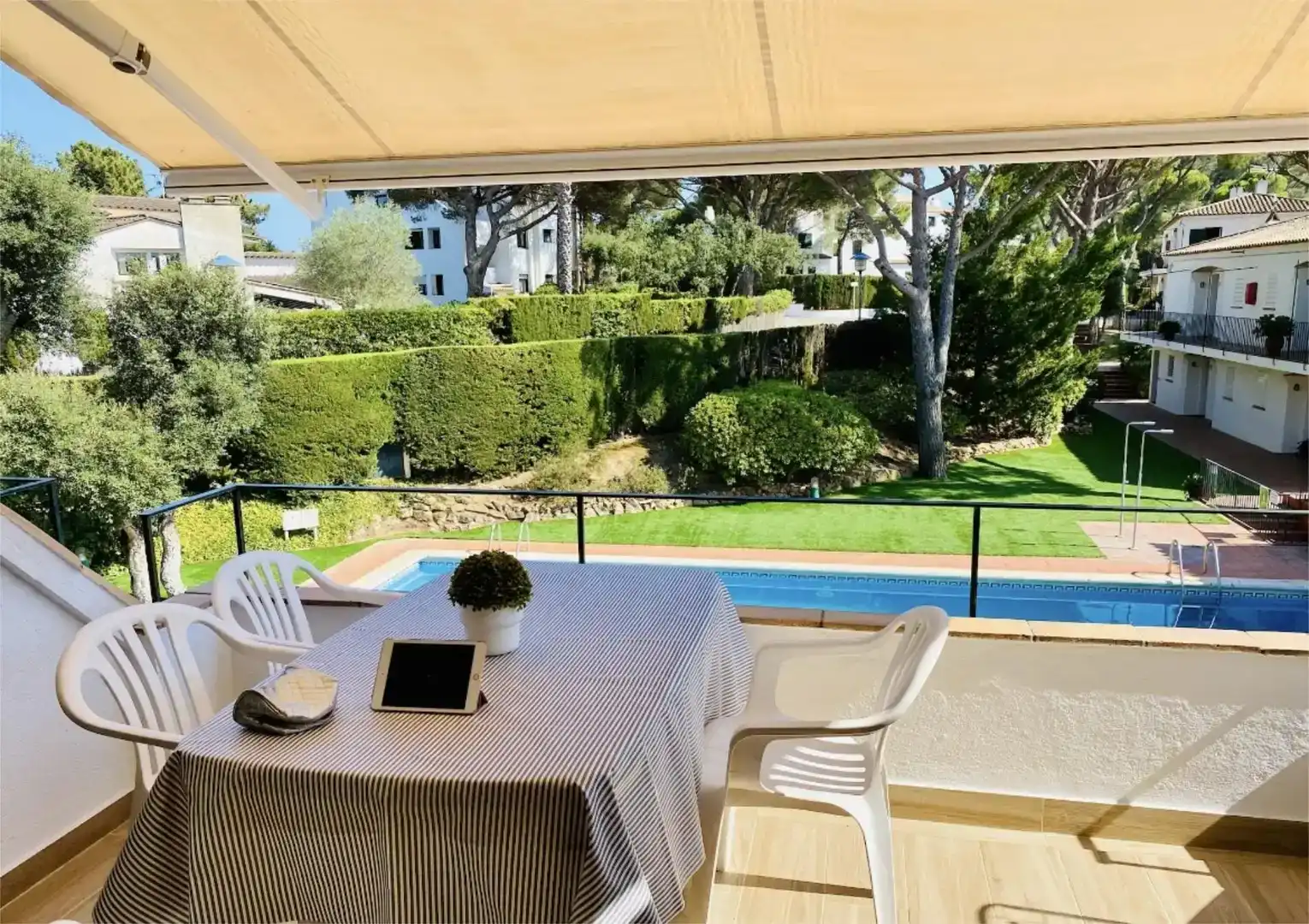 Terrasse von Wohnung zur Miete in Palafrugell mit Privatgarten, Parkett und Schwimmbad