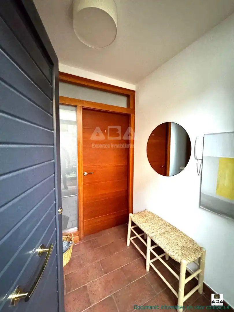 Casa o xalet en venda en Poyales del Hoyo amb Calefacció, Jardí privat i Terrassa