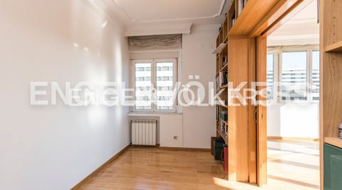 Foto 4 de Piso de alquiler en Calle del Doctor Esquerdo, Niño Jesús, Madrid Capital