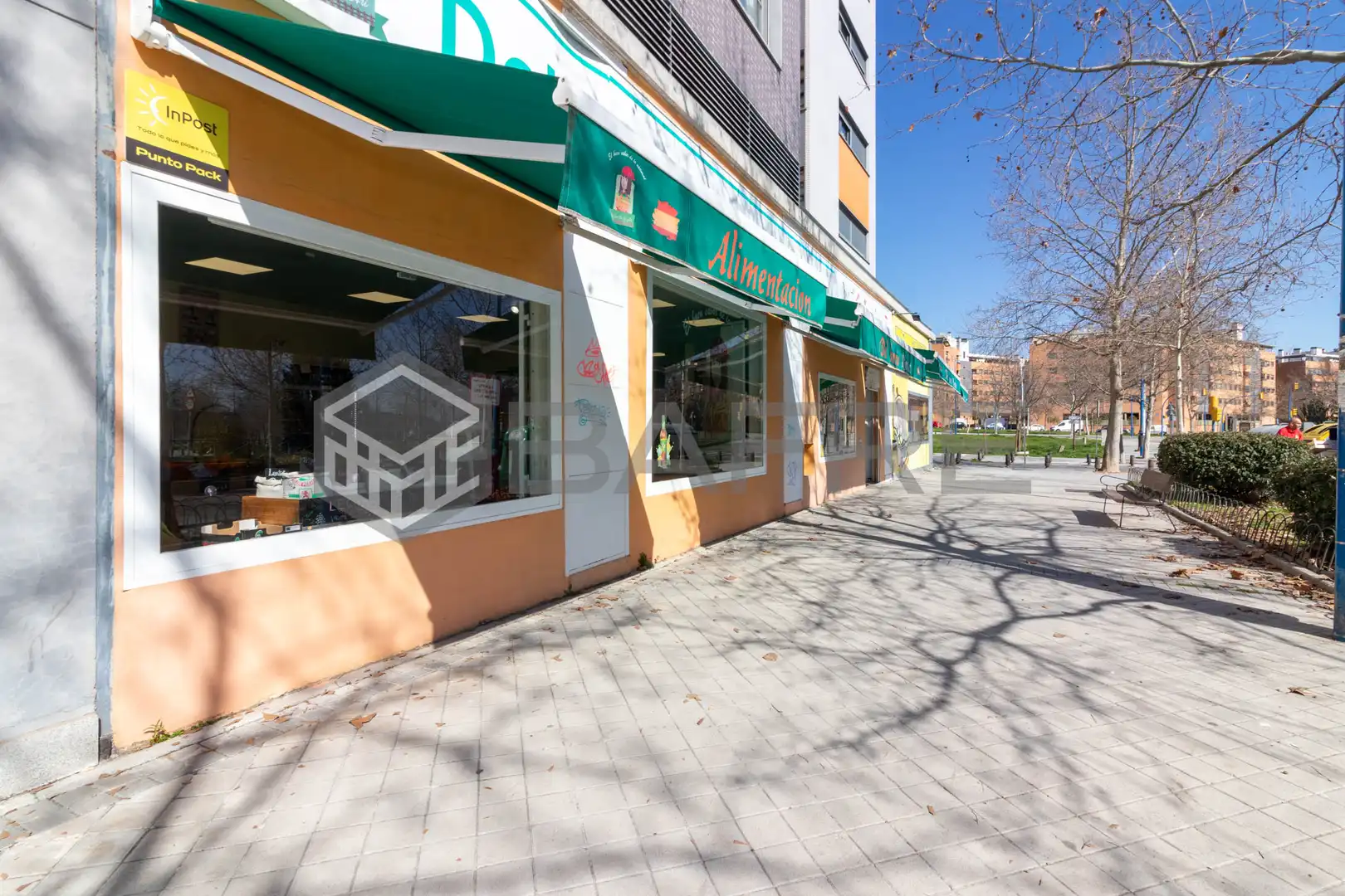 Vista exterior de Local de alquiler en Leganés