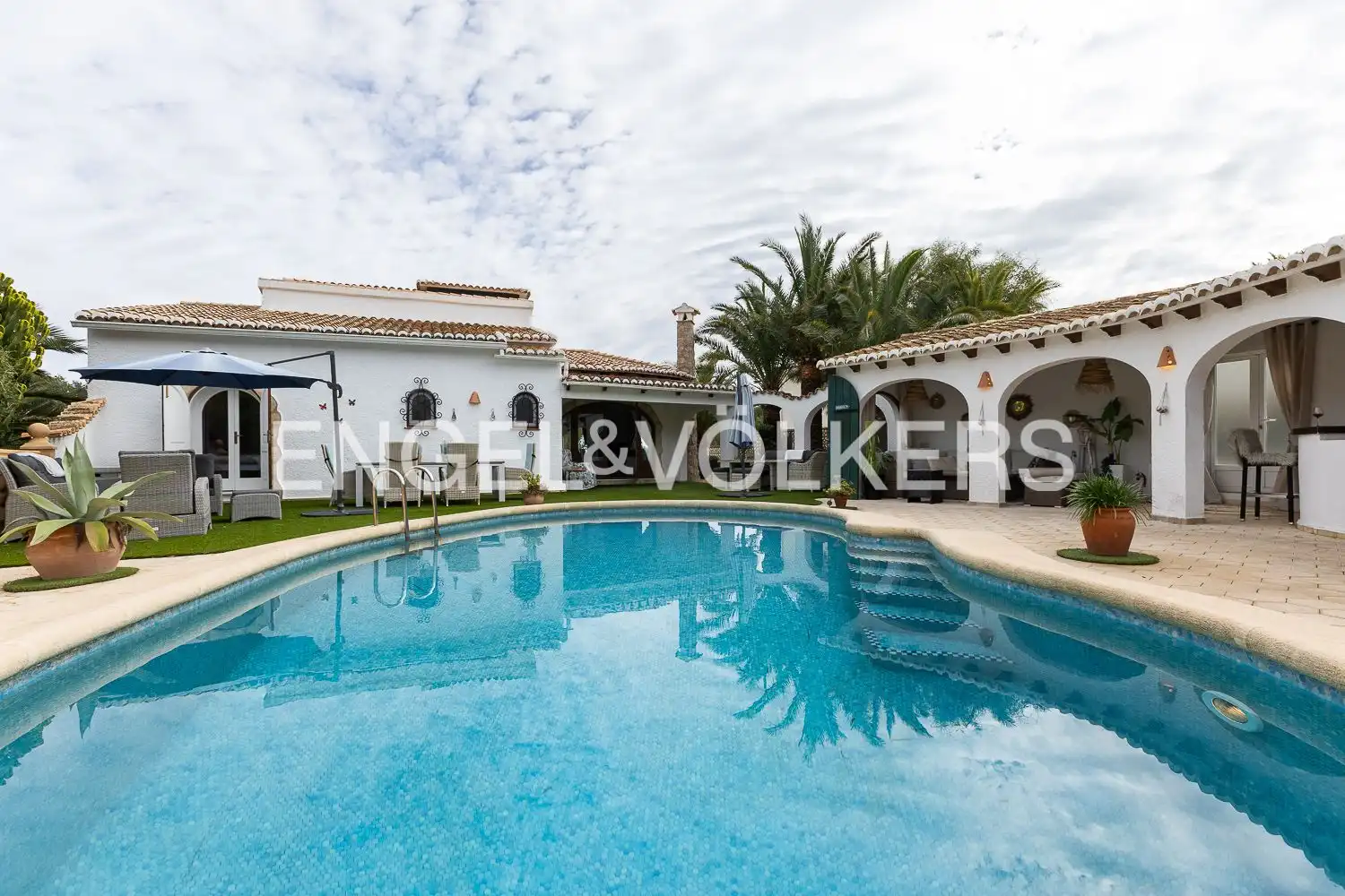 Exterior view of Houses for sale in Jávea / Xàbia  with Air Conditioner, Heating and Private garden