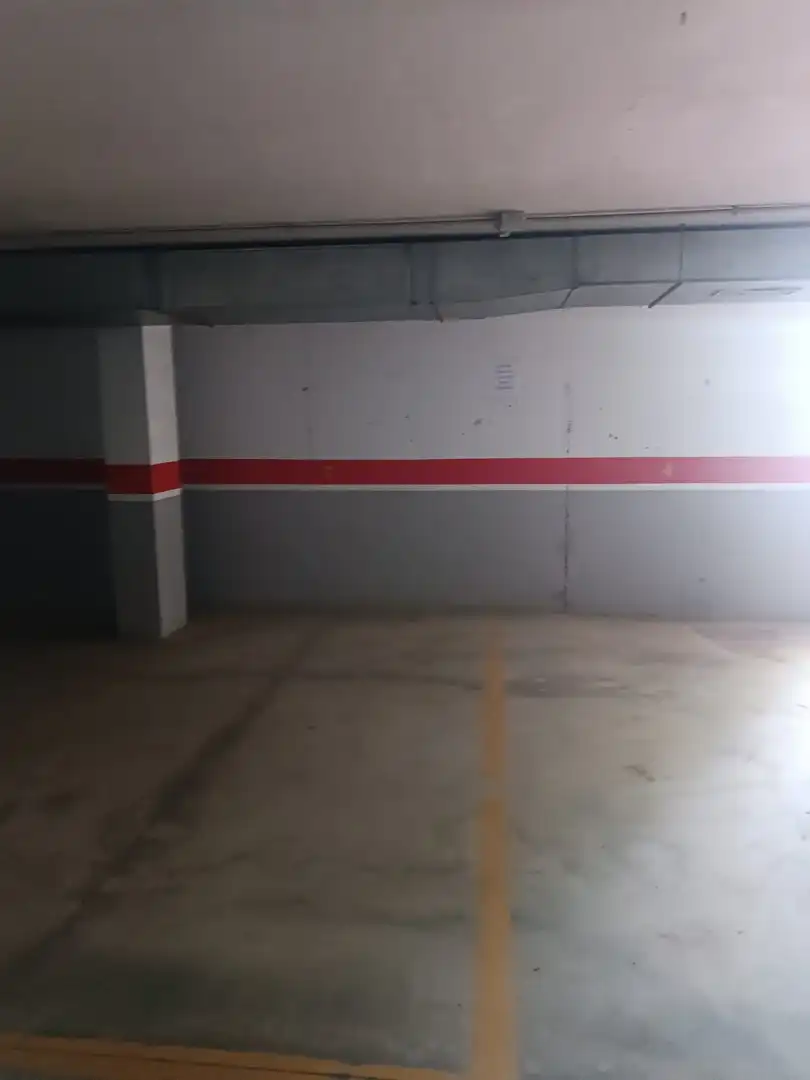 Aparcament amb ascensor en venda a Calle Witiza, imagen 6