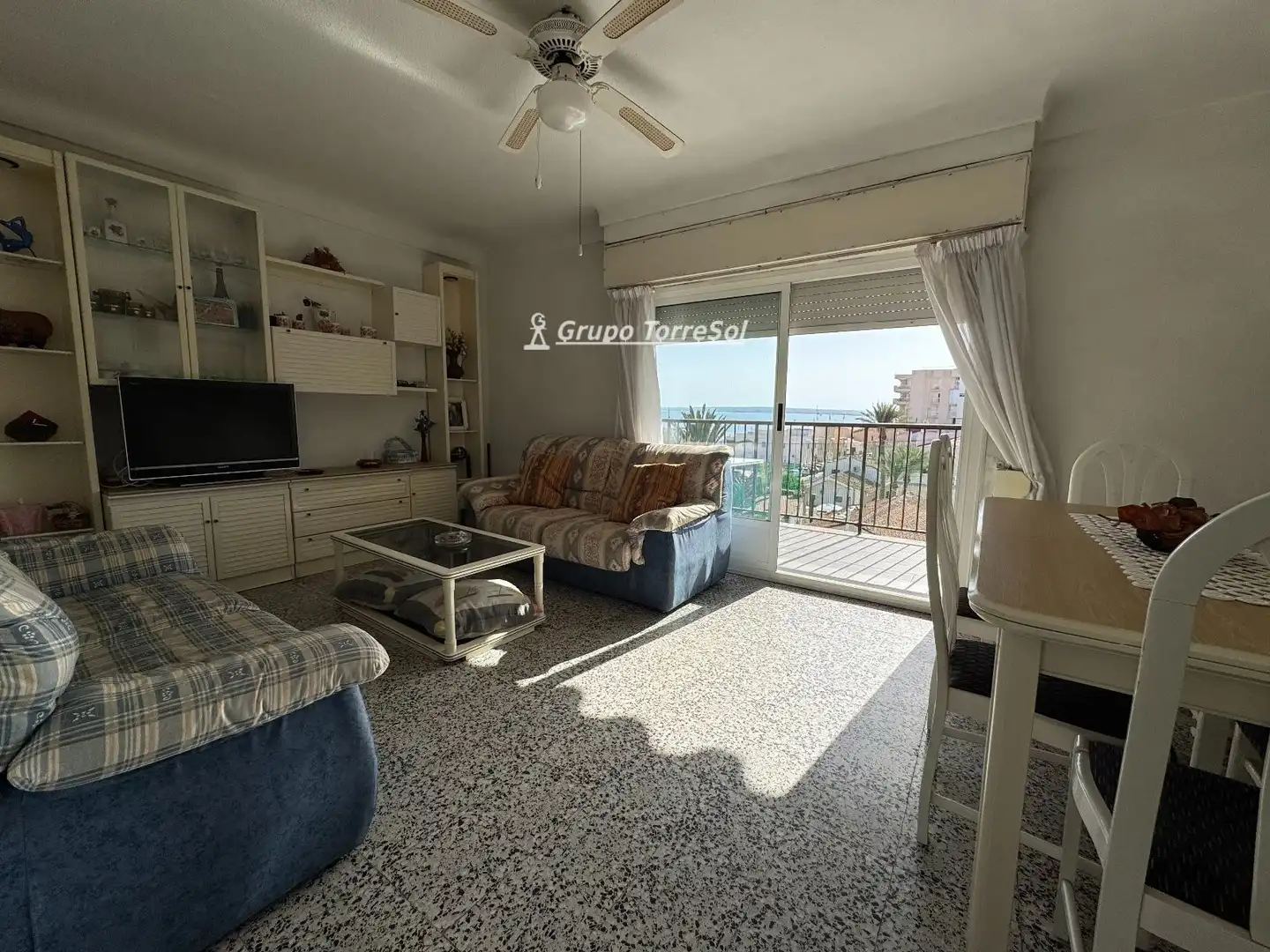 Wohnzimmer von Dachboden zum Verkauf in Santa Pola mit Terrasse