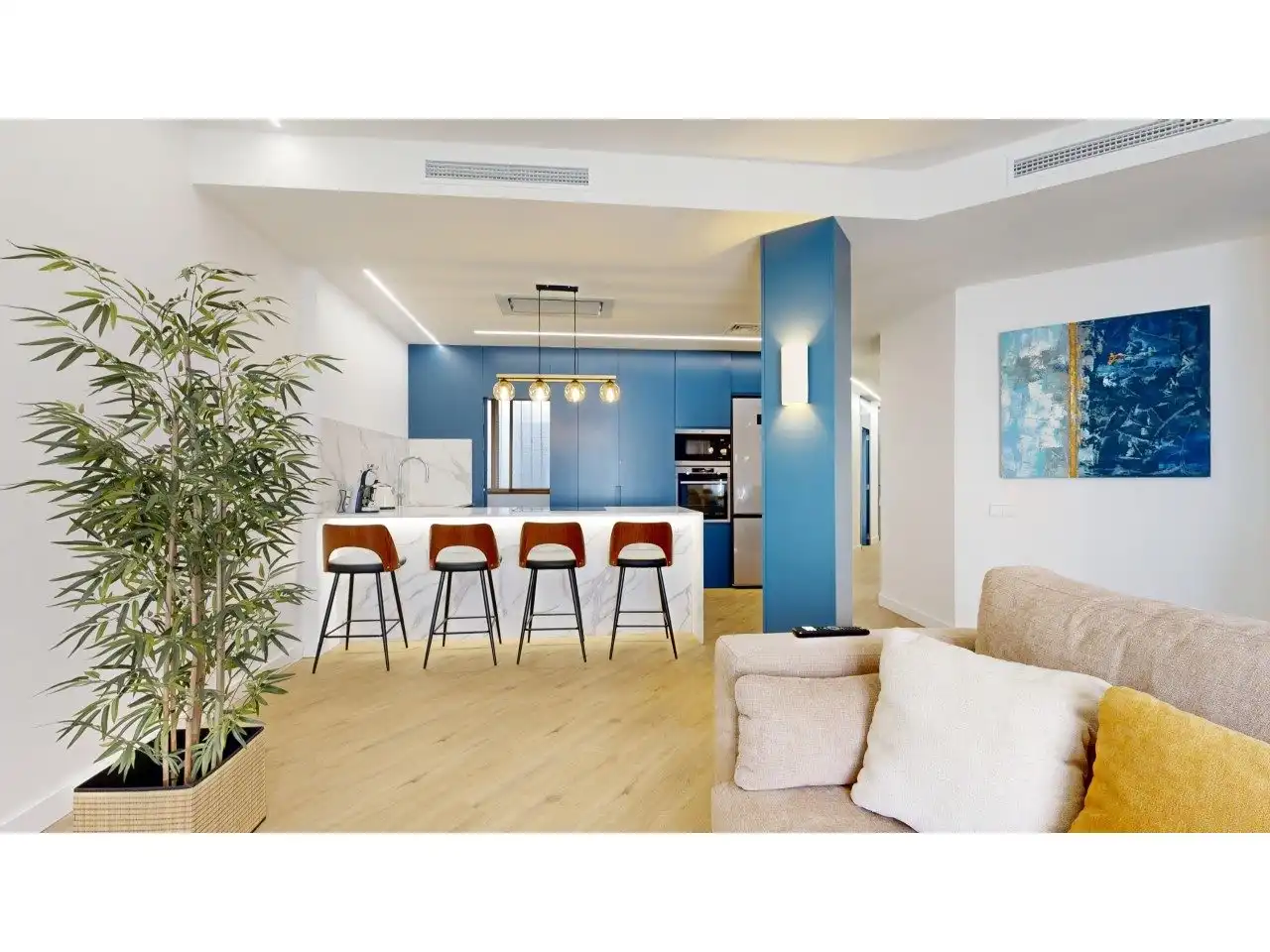 Kitchen of Flat for sale in Valencia  with Air Conditioner, Private garden and Storage room