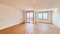 Living room of Attic for sale in L'Hospitalet de Llobregat  with Air Conditioner, Heating and Parquet flooring