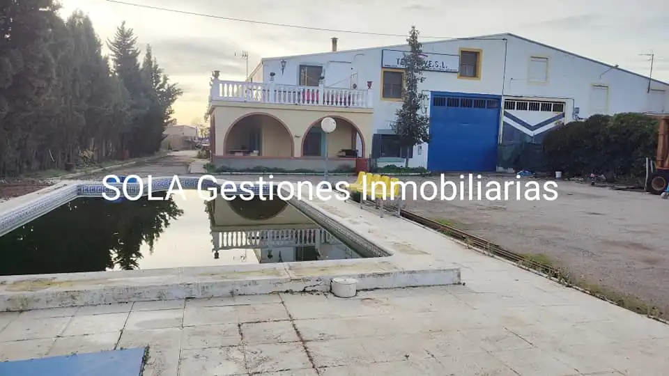 Xalet amb terrassa en venda a Carretera Sabiote, imagen 2