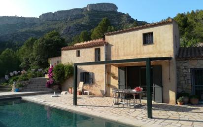 Vista exterior de Finca rústica en venda en Pratdip amb Jardí privat i Piscina