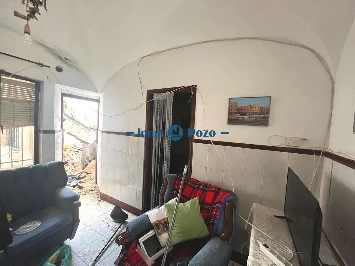 House for sale in Almendralejo, imagen 3