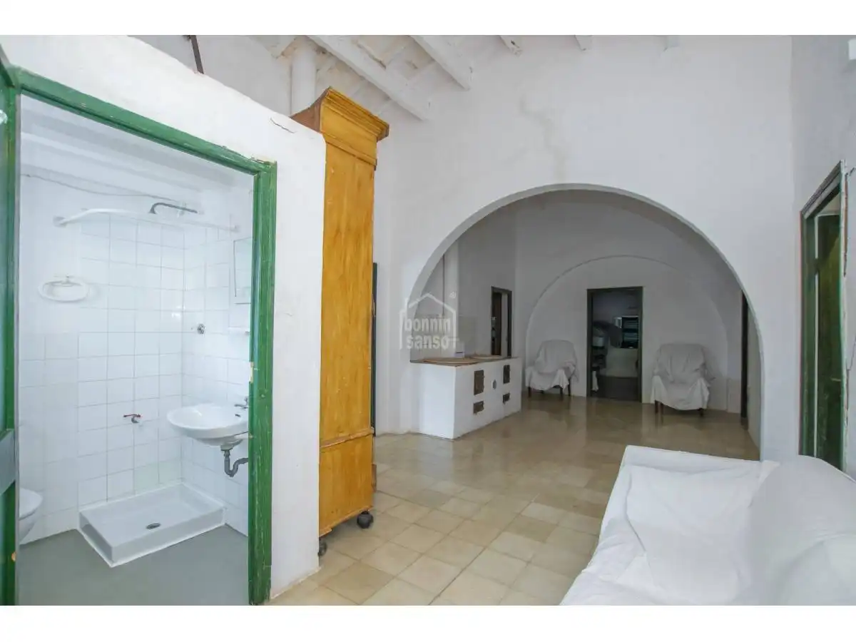 Casa rústica amb piscina en venda a Ferreries poble, imagen 47