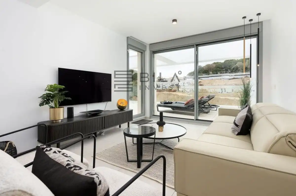 Sala d'estar de Àtic en venda en Marbella amb Aire condicionat, Terrassa i Traster