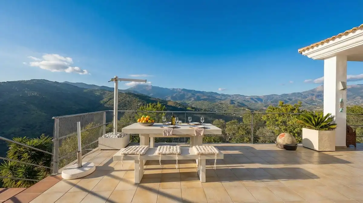 Detached house with pool for sale in Guaro, imagen 15