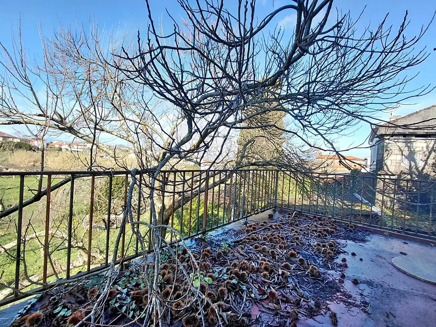 Terrassa de Casa o xalet en venda en Vilagarcía de Arousa amb Jardí privat, Terrassa i Traster