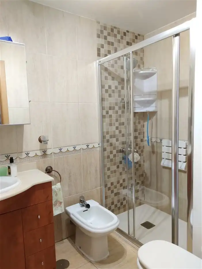 Baño de Apartamento en venta en Adeje con Amueblado, Horno y Lavadora