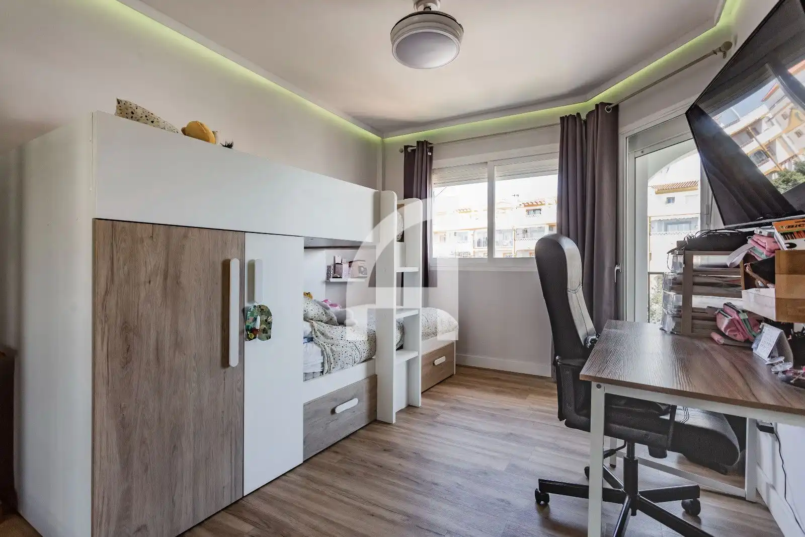 Habitación de Ático en venta en Mijas con Aire acondicionado, Calefacción y Terraza