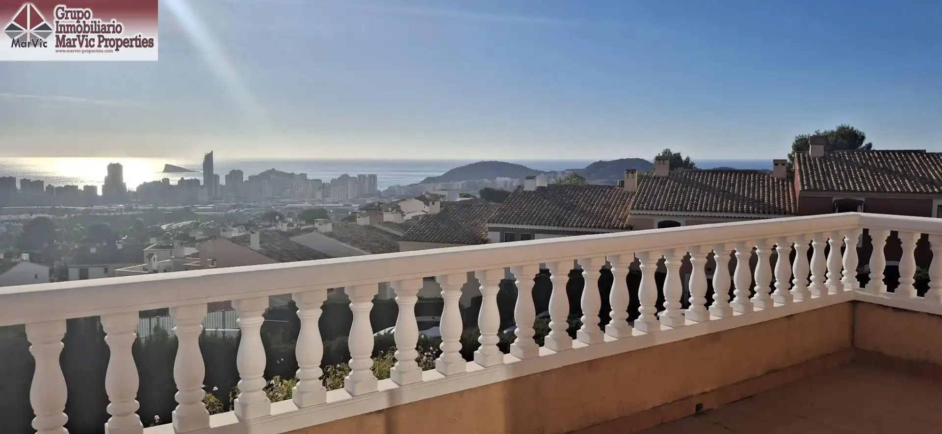 Chalet con terraza en venta en Golf Bahía, imagen 7