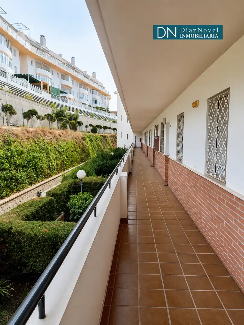 Piso de alquiler en Rincón de la Victoria con Aire acondicionado, Terraza y Amueblado
