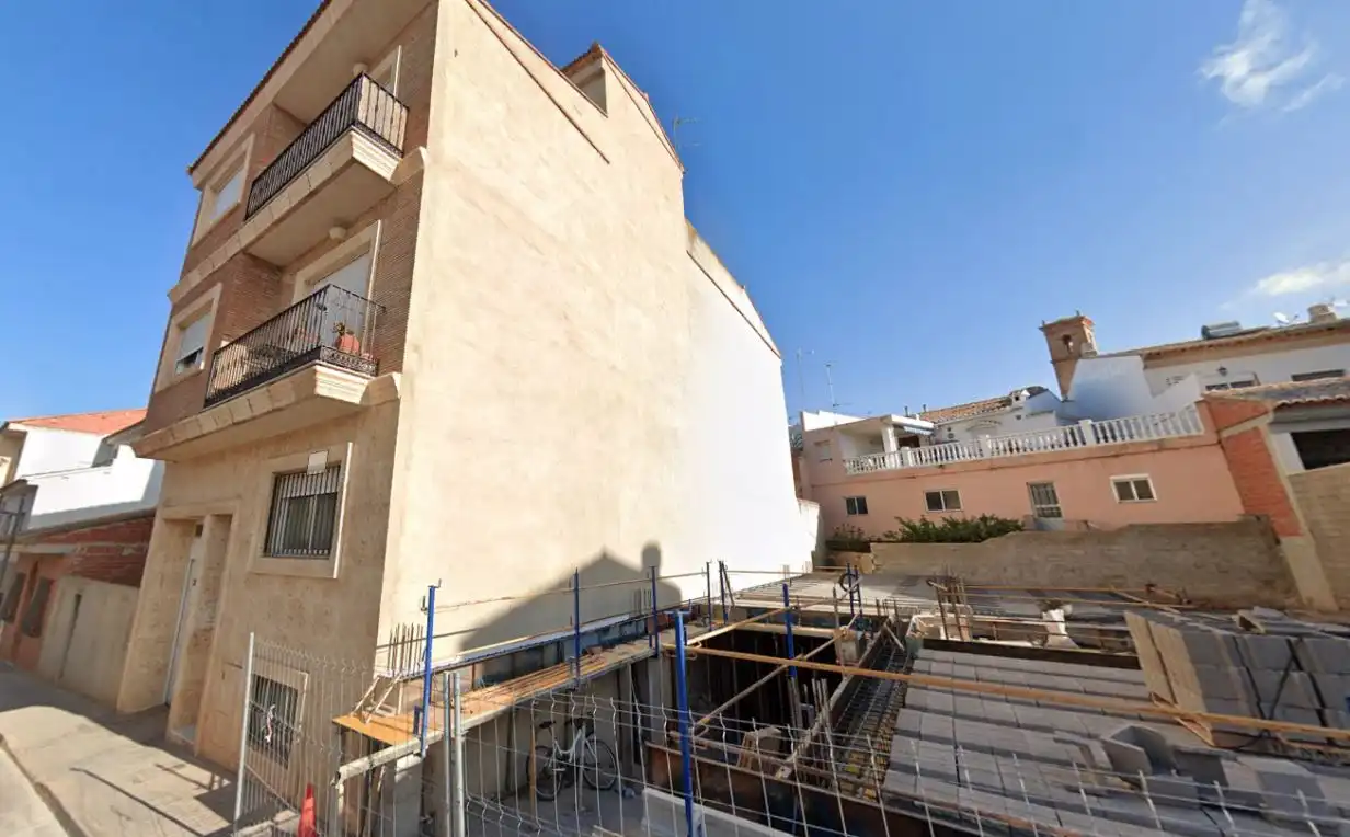 Piso en venta en Carrer Mestre Remigio Benito, imagen 2