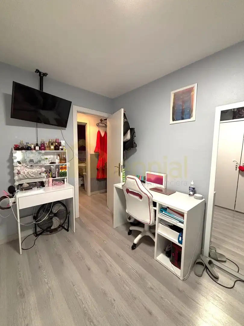 Habitación de Piso en venta en Sevilla con Aire acondicionado y Terraza