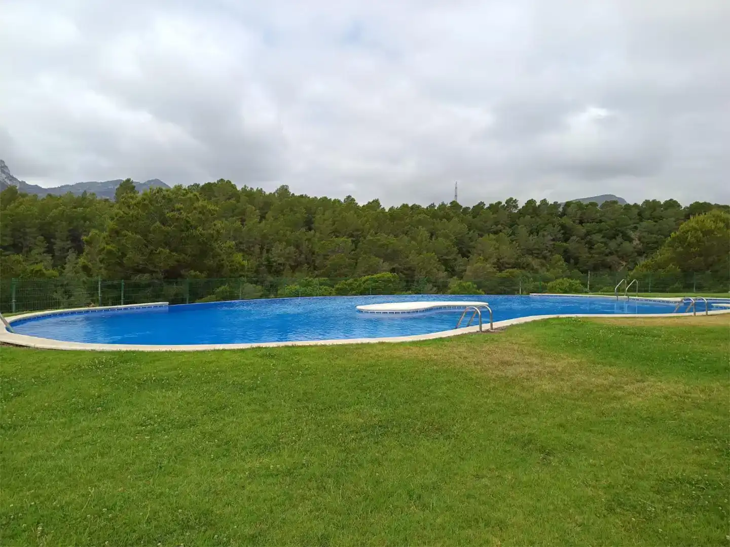 Schwimmbecken von Erdgeschoss zum Verkauf in Mont-roig del Camp mit Klimaanlage, Schwimmbad und Balkon