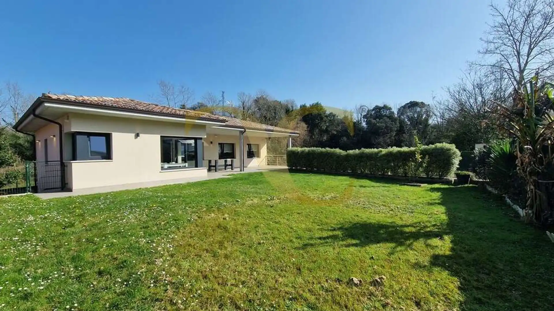 Garden of Houses for sale in Llanes  with Heating, Private garden and Terrace