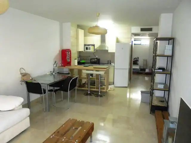Wohnung zur Miete in Carrer de l'Escultor Viciano, Casco Histórico