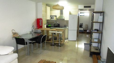 Foto 3 von Wohnung zur Miete in Carrer de L'escultor Viciano, Casco Histórico, Castellón de la Plana / Castelló de la Plana