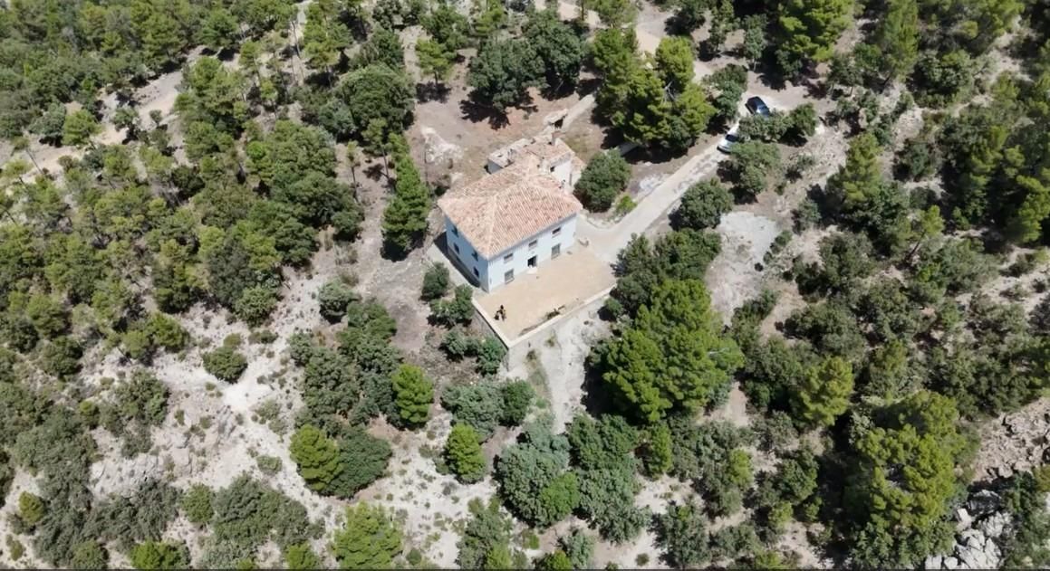 Finca rústica en venda a  DISEMINADOS, 21, Puebla de Don Fadrique