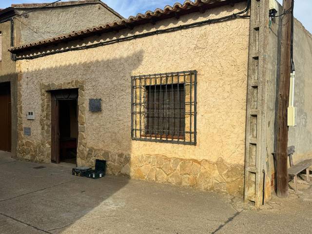 Casa-chalet en Venta en Villaveza del Agua