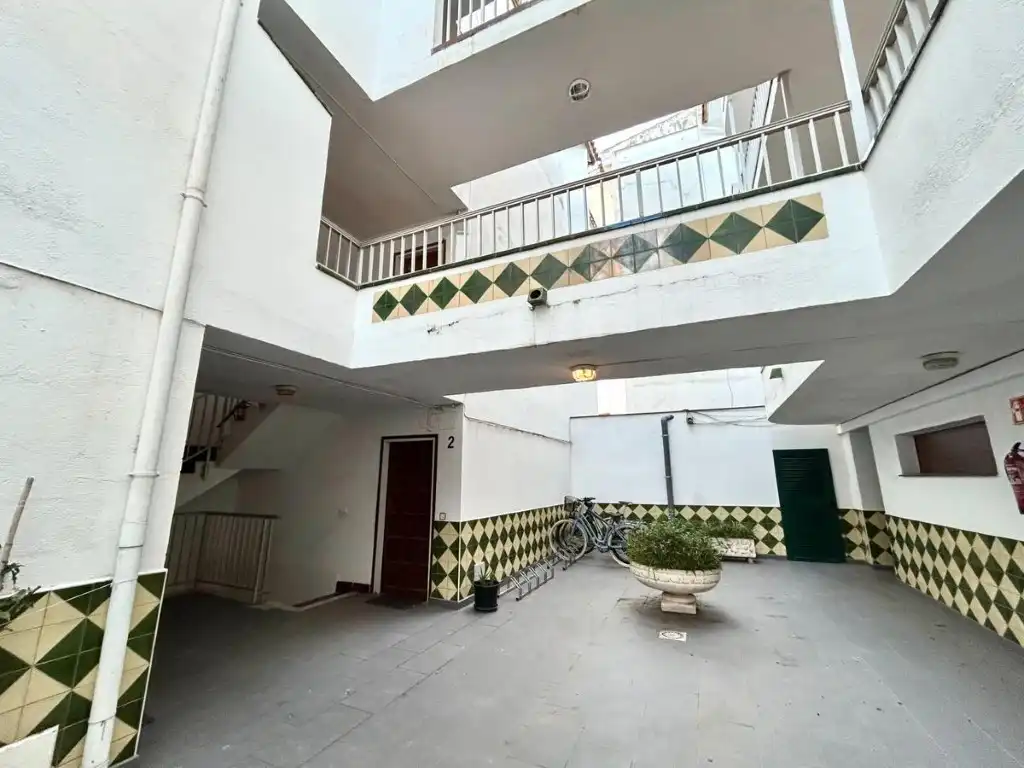 Mini appartamento in vendita a Sector Poblat Tipic/Av. Canal 19, imagen 9