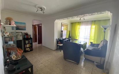 Wohnzimmer von Wohnung zum verkauf in  Huelva Capital mit Balkon