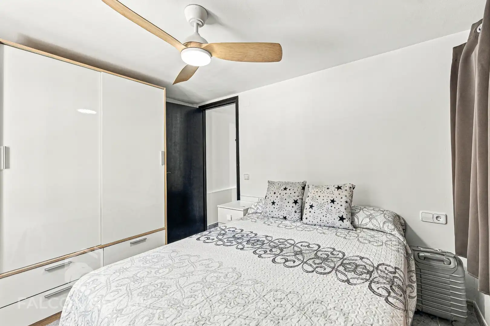 Casa amb terrassa en venda a Carrer Dublín, imagen 17
