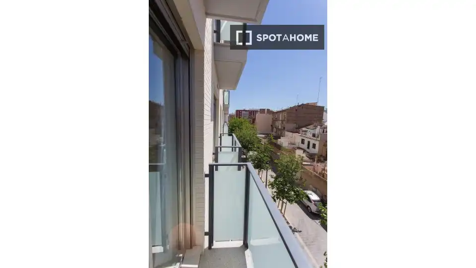 Flat with terrace to rent in L'Eixample, imagen 6