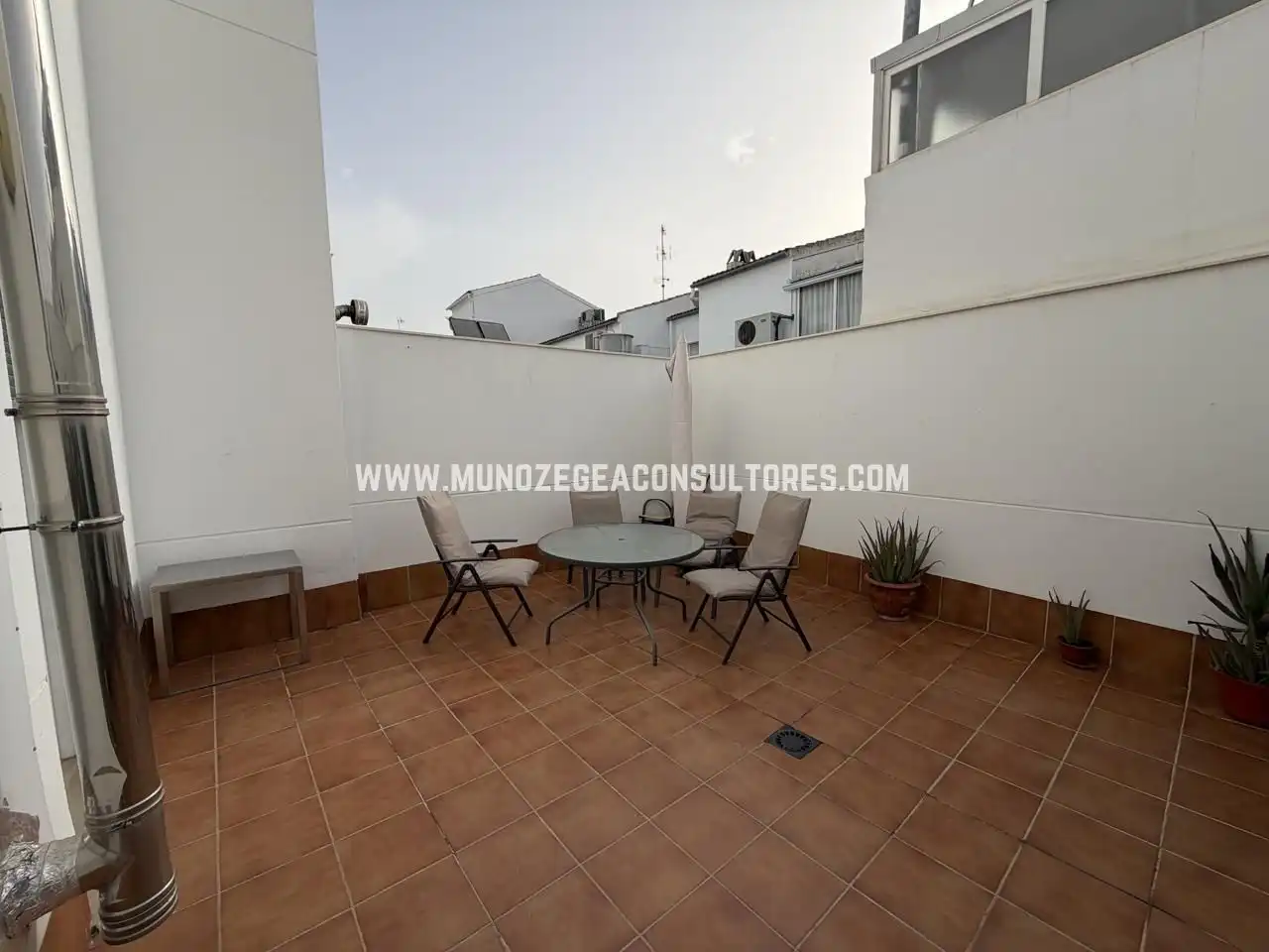 Terrassa de Casa o xalet en venda en Lucena amb Aire condicionat, Terrassa i Traster