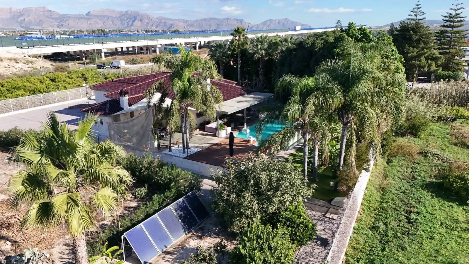 Chalet con piscina en venta en Pedanías Este, imagen 4