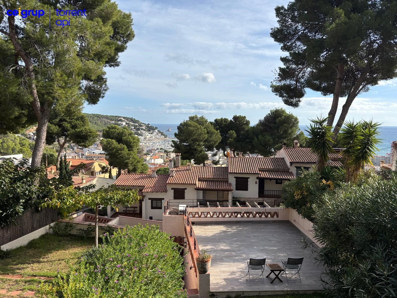 Jardín de Casa adosada en venta en L'Estartit con Aire acondicionado, Calefacción y Terraza