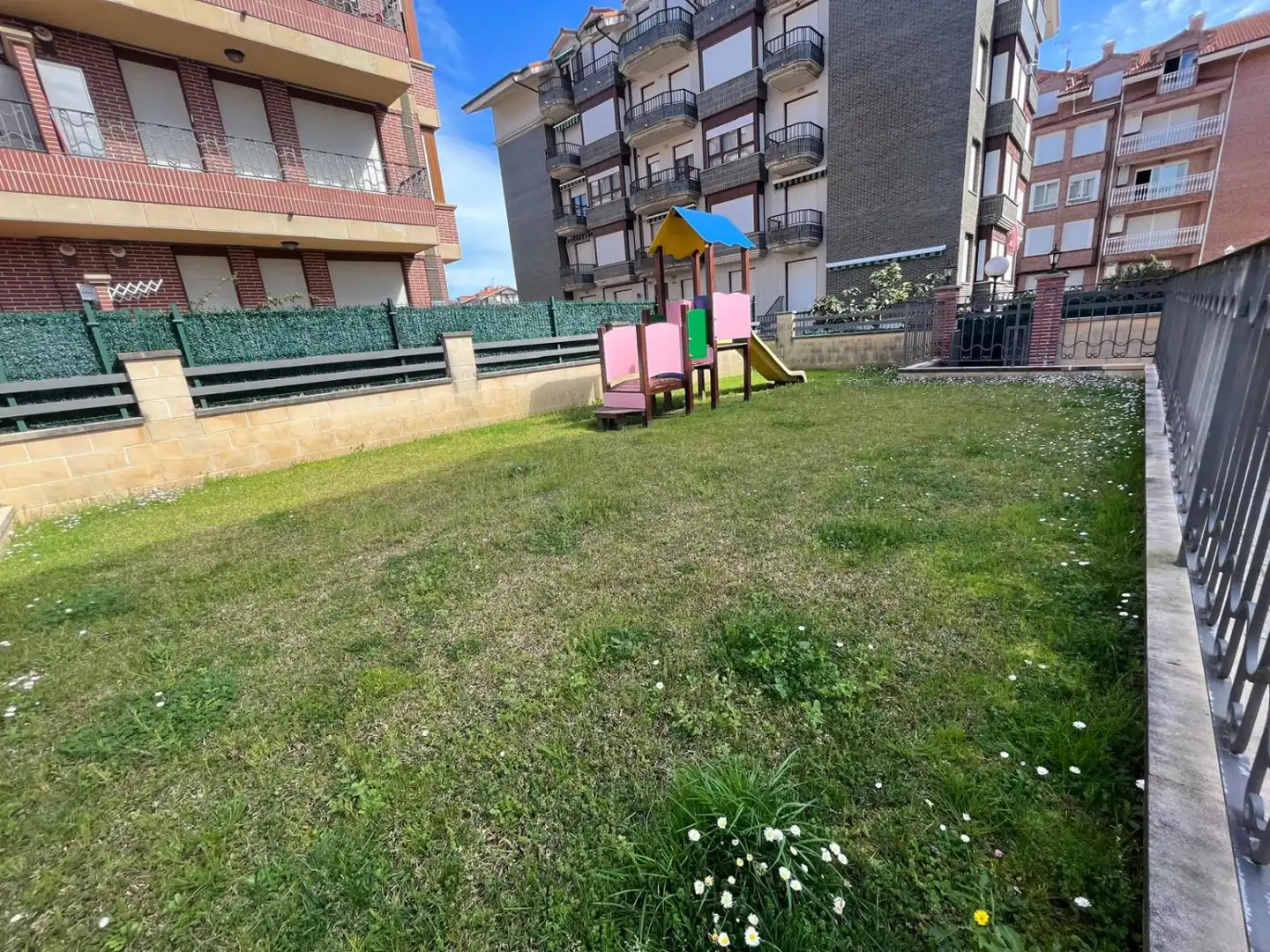 Àtic en venda en Noja amb Calefacció, Terrassa i Piscina comunitària