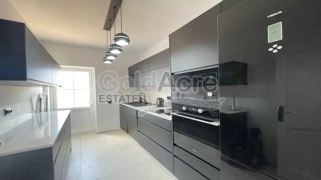 Cuina de Casa o xalet en venda en Antigua