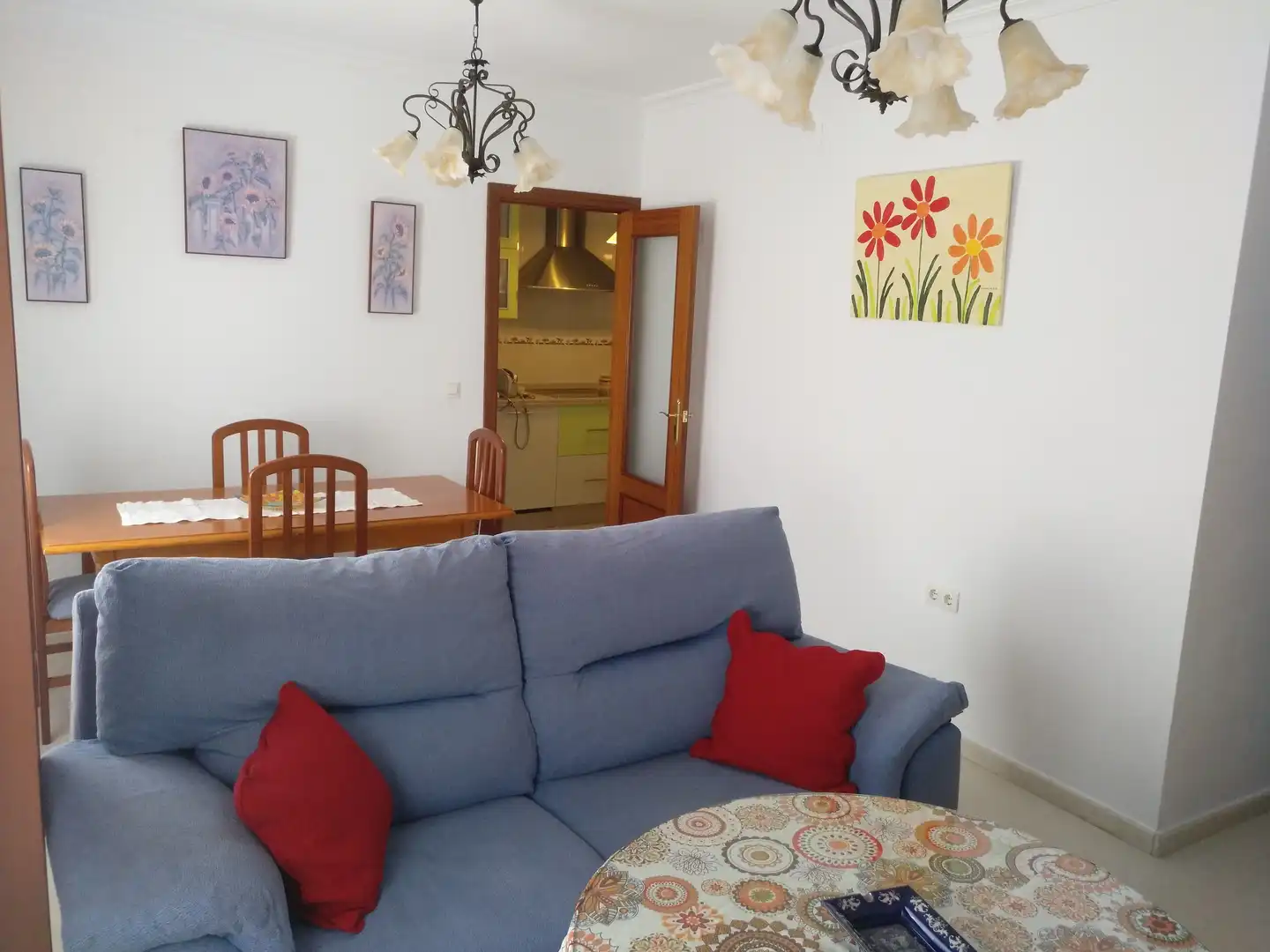 Sala de estar de Piso en venta en Cortegana con Horno, Microondas y Balcón