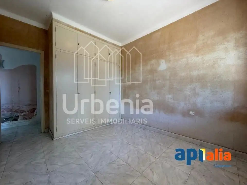 Habitación de Casa o chalet en venta en Vilassar de Mar con Trastero y Piscina