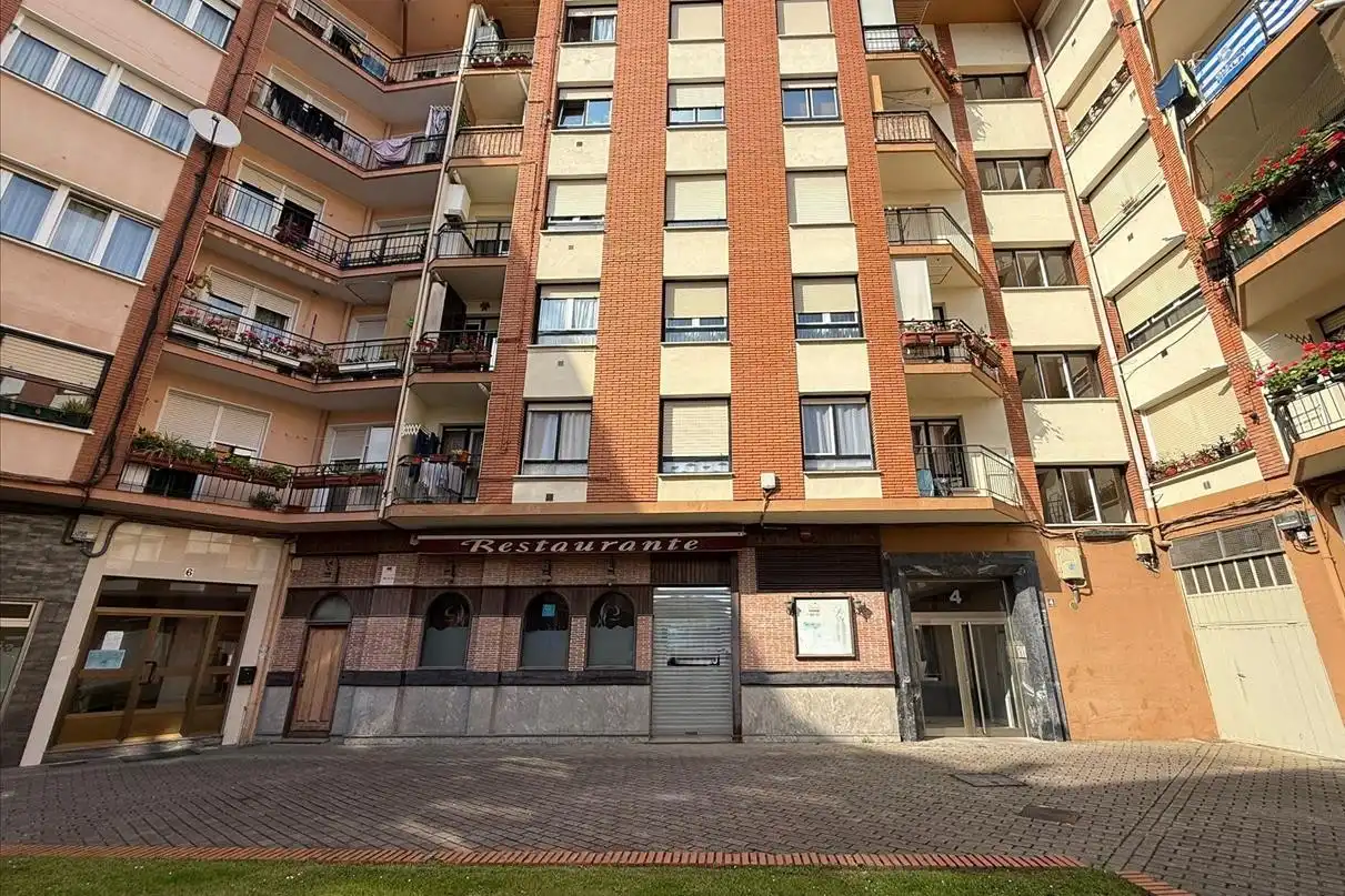 Exterior view of Buildings for sale in Laudio / Llodio