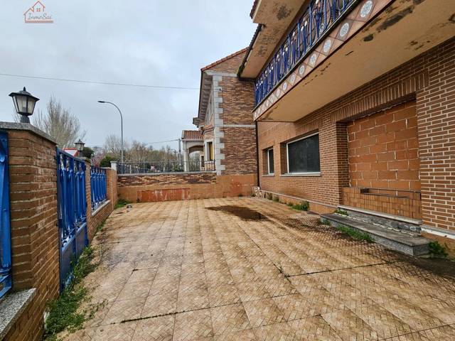 Local comercial en Alquiler en Valdemorillo pueblo