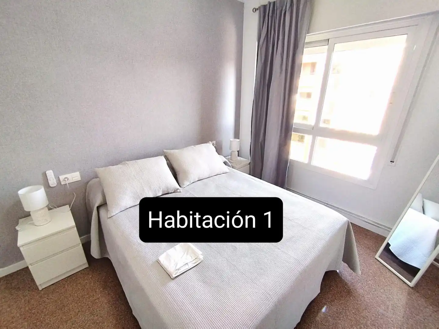 Habitación de Piso para compartir en Murcia con Aire acondicionado, Terraza y Amueblado