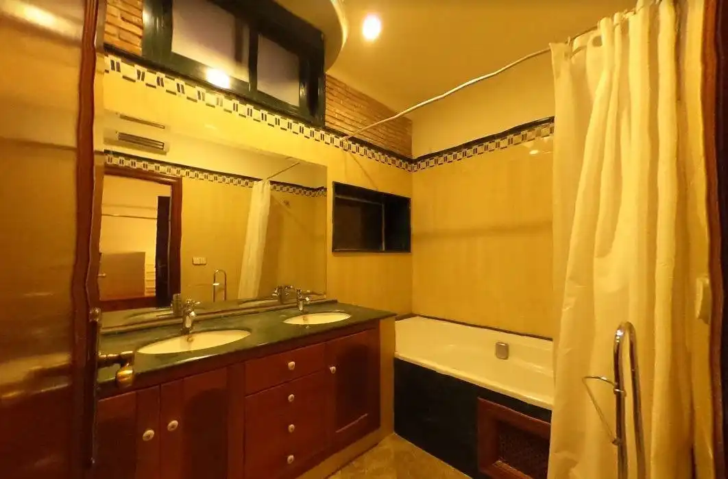Bathroom of Houses for sale in Málaga  with Air Conditioner, Private garden and Terrace