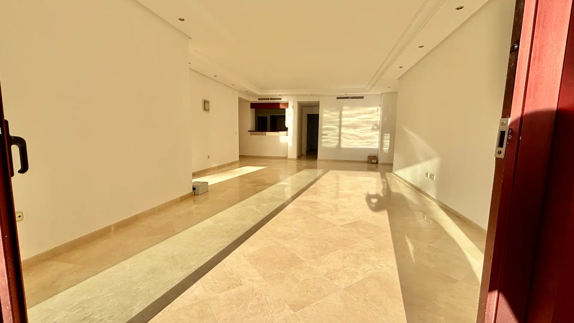 Piso en venta en Urbanizacion Menara Beach, 8, Guadalmansa