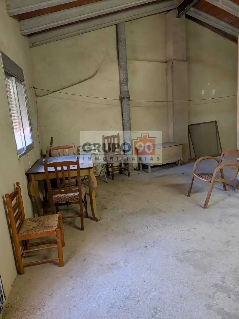 Casa adosada en venta en Requena con Terraza